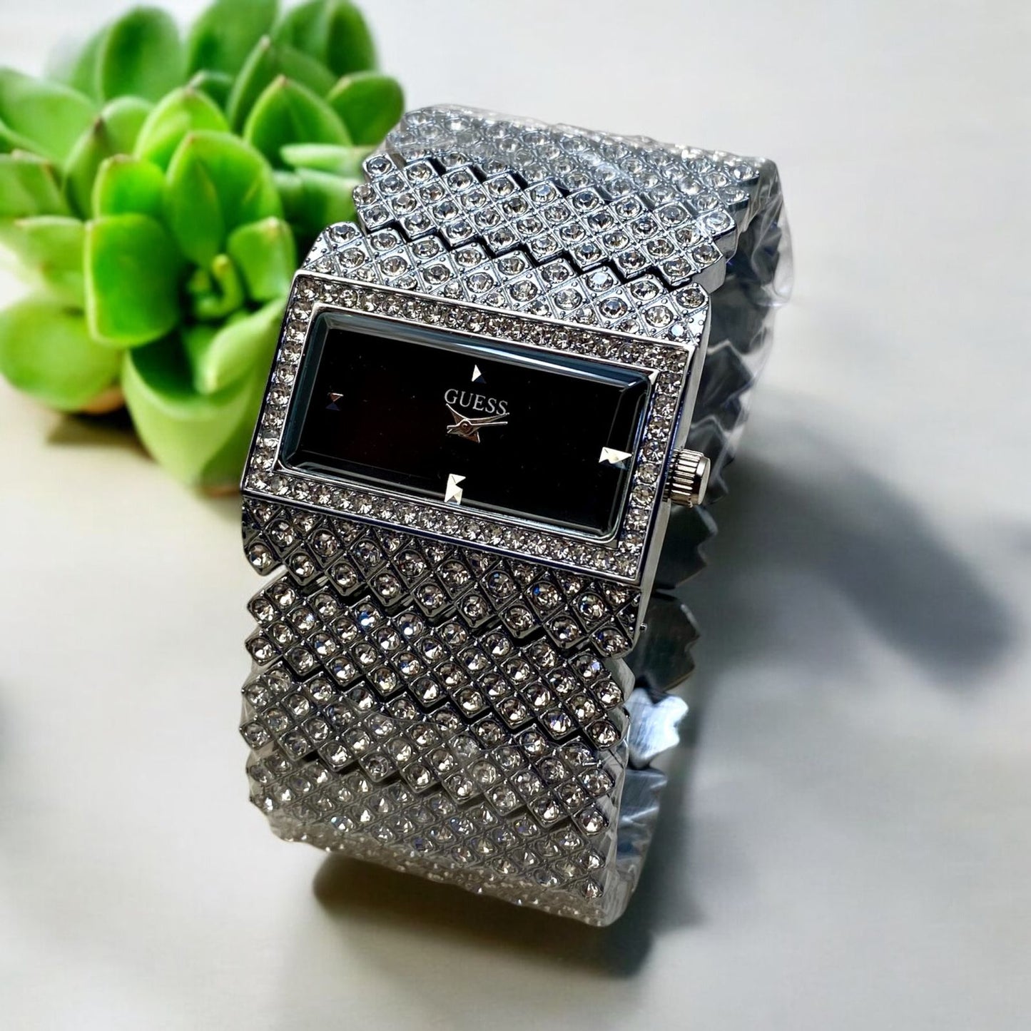GUESS BRACELET DESIGN LADIES WATCH